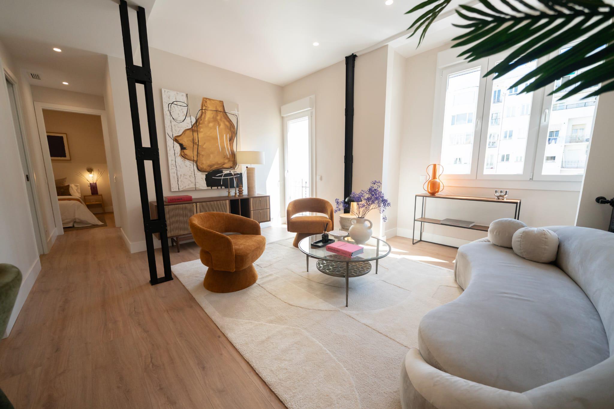 Imagen 1 Piso en venta en Madrid / Junto al colegio del Pilar.