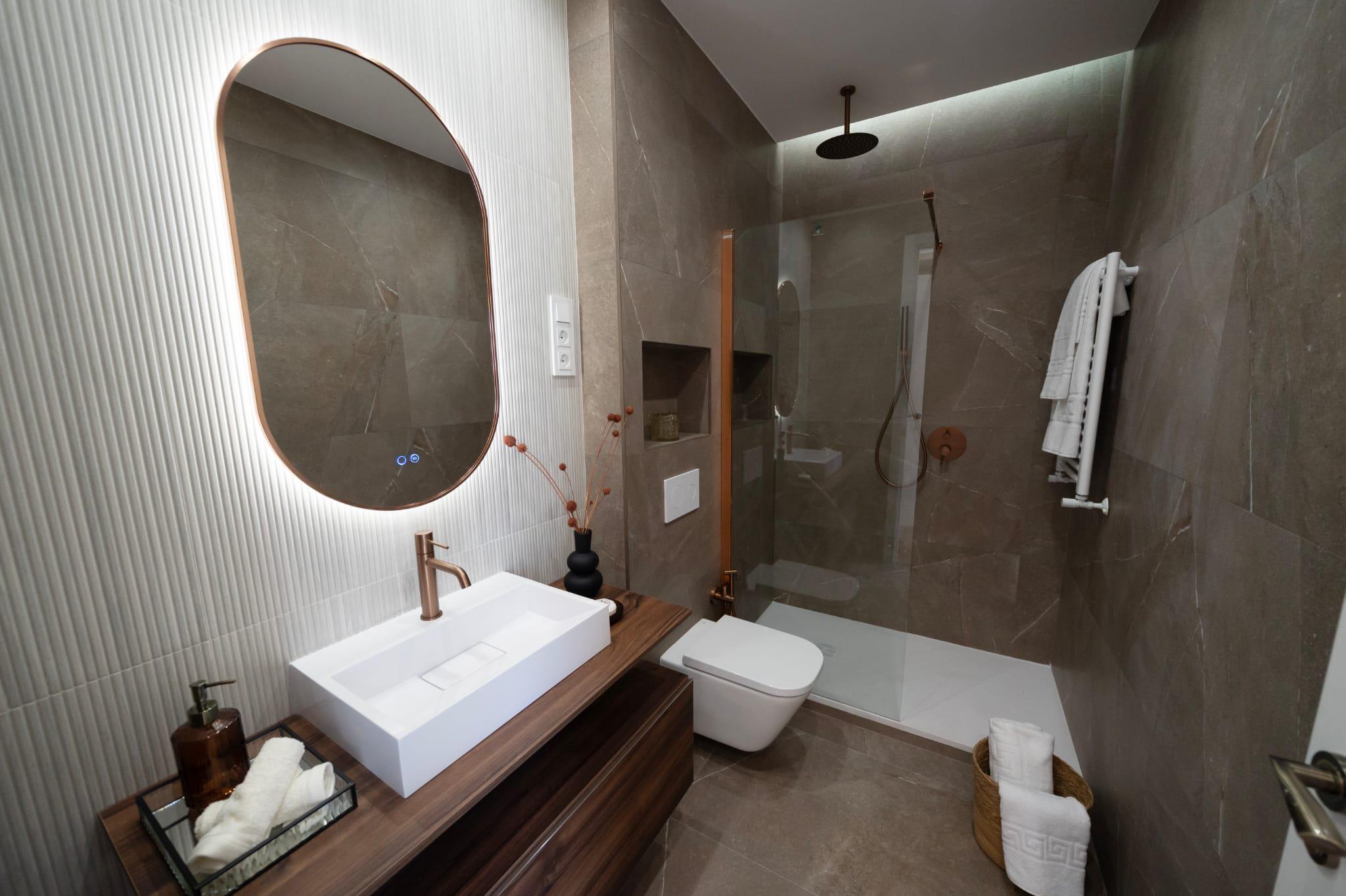 Imagen 25 Piso en venta en Madrid / Junto al colegio del Pilar.