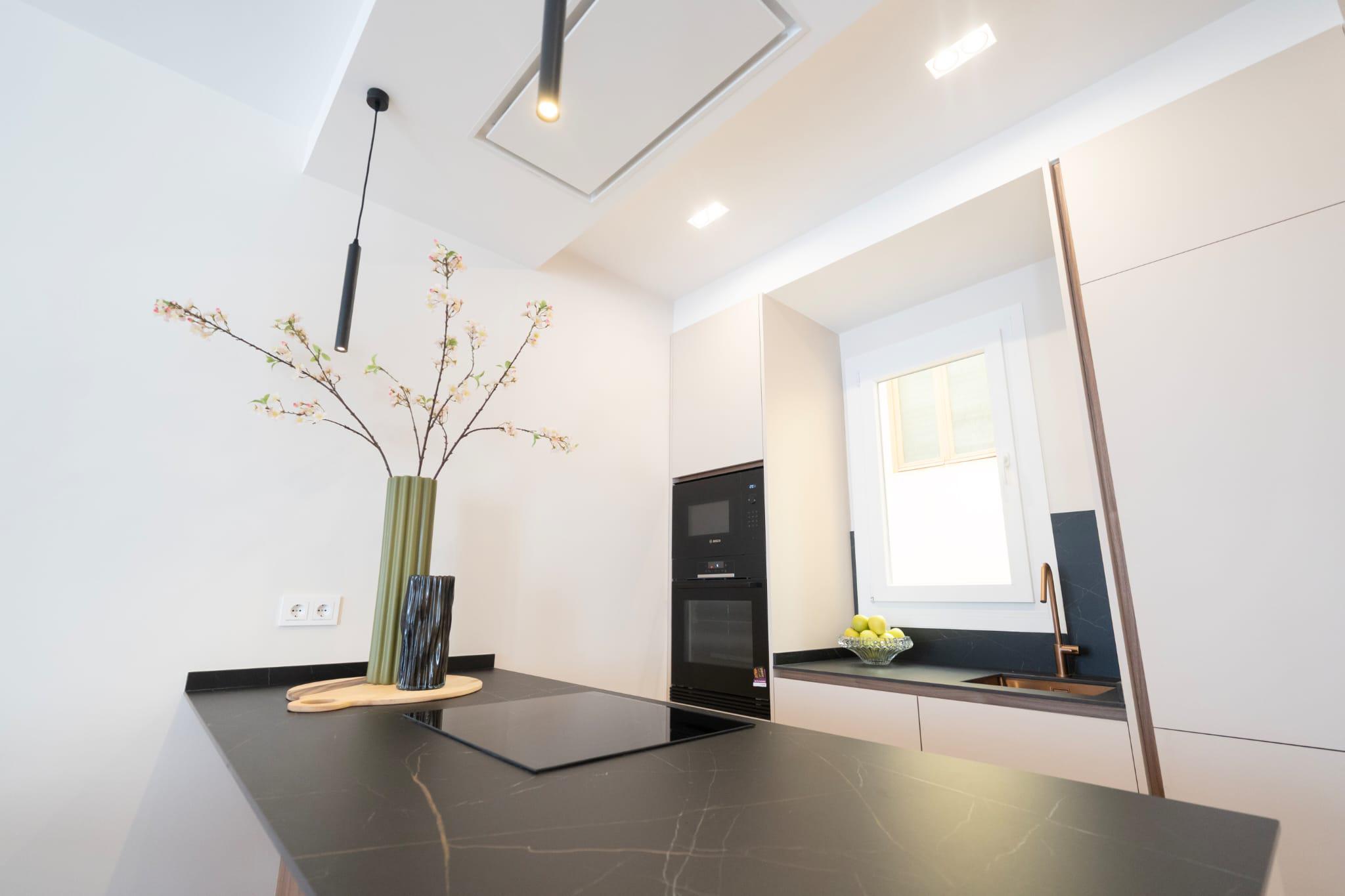 Imagen 8 Piso en venta en Madrid / Junto al colegio del Pilar.