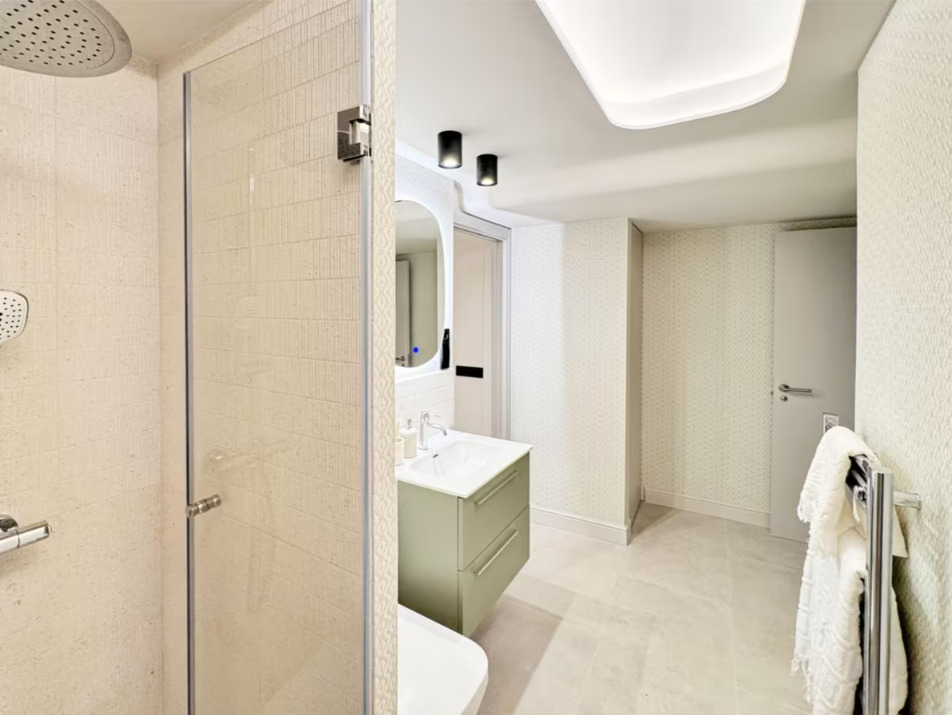 Imagen 31 Ático en venta en Madrid / Muy próximo a lo Teatros del Canal