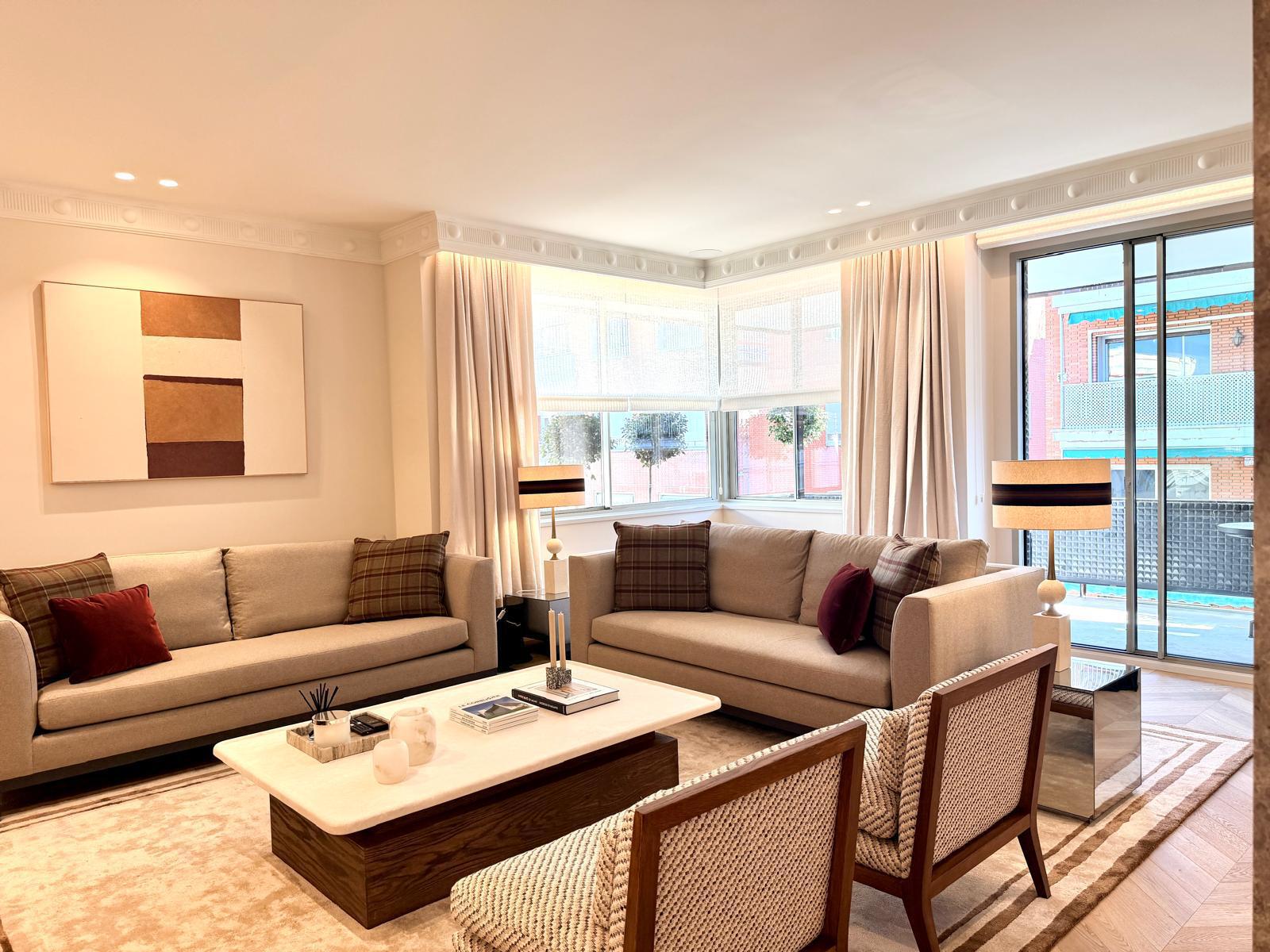 Imagen 4 Piso en venta en Madrid / Esquina con Calle Padilla