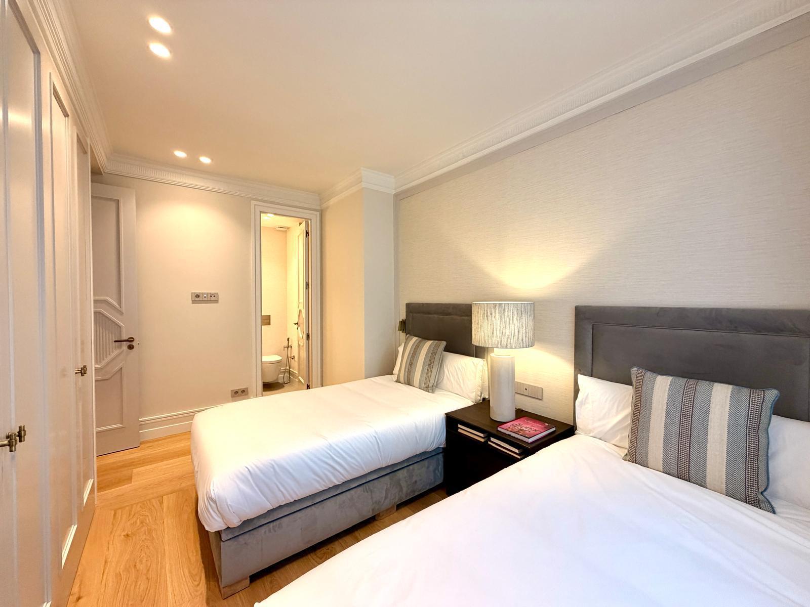 Imagen 18 Piso en venta en Madrid / Esquina con Calle Padilla