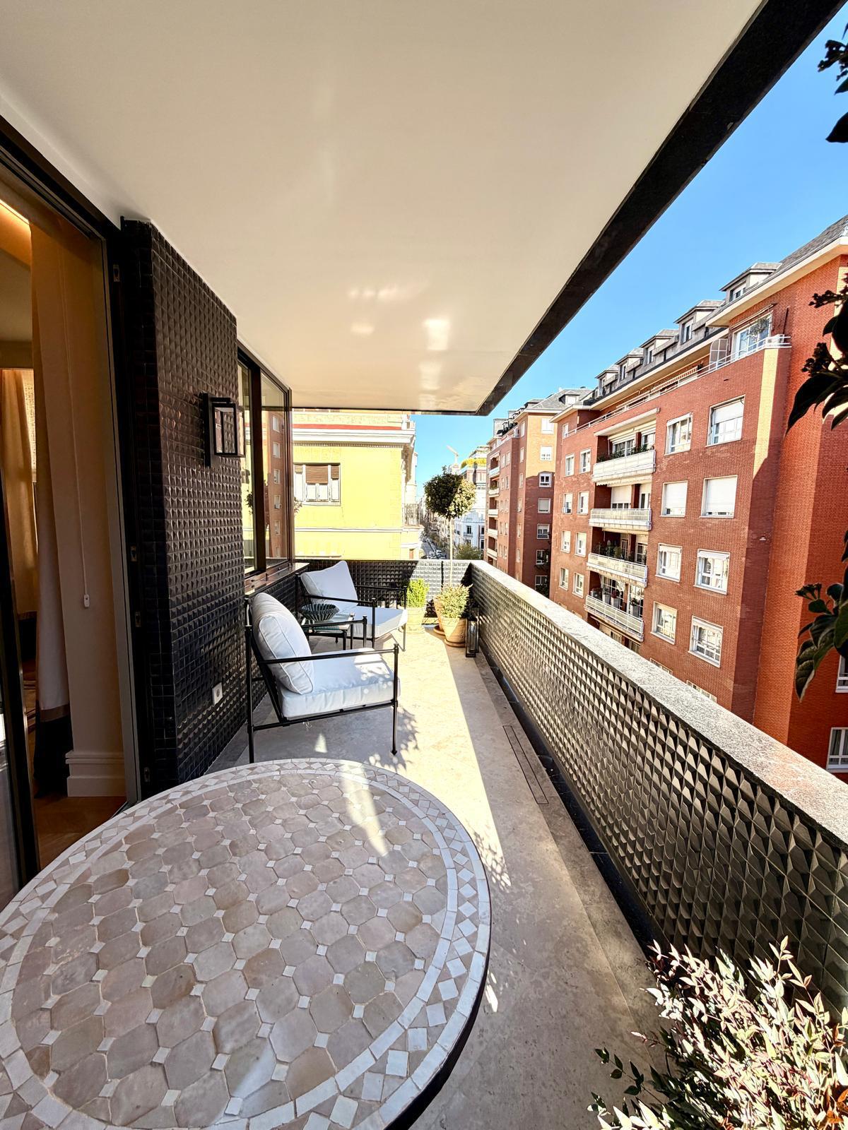 Imagen 8 Piso en venta en Madrid / Esquina con Calle Padilla