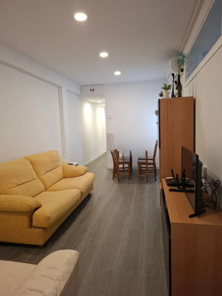 Imagen 1 Piso en venta en Madrid / A pocos minutos de Nuevos Ministerios.