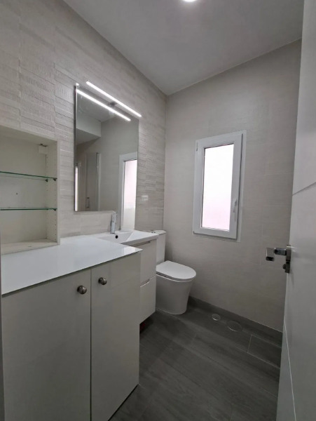 Imagen 10 Piso en venta en Madrid / A pocos minutos de Nuevos Ministerios.