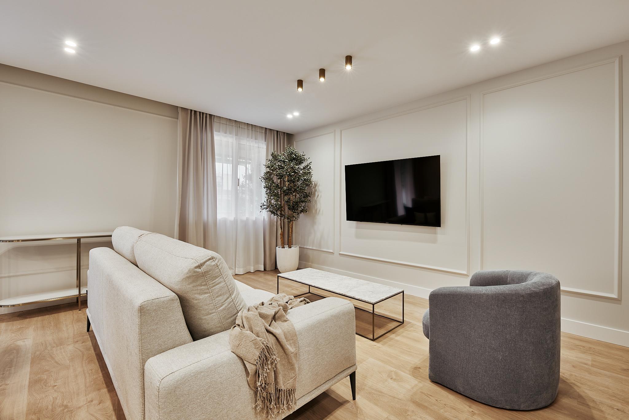 Imagen 4 Piso en venta en Madrid / Esquina con Calle Juan Bravo