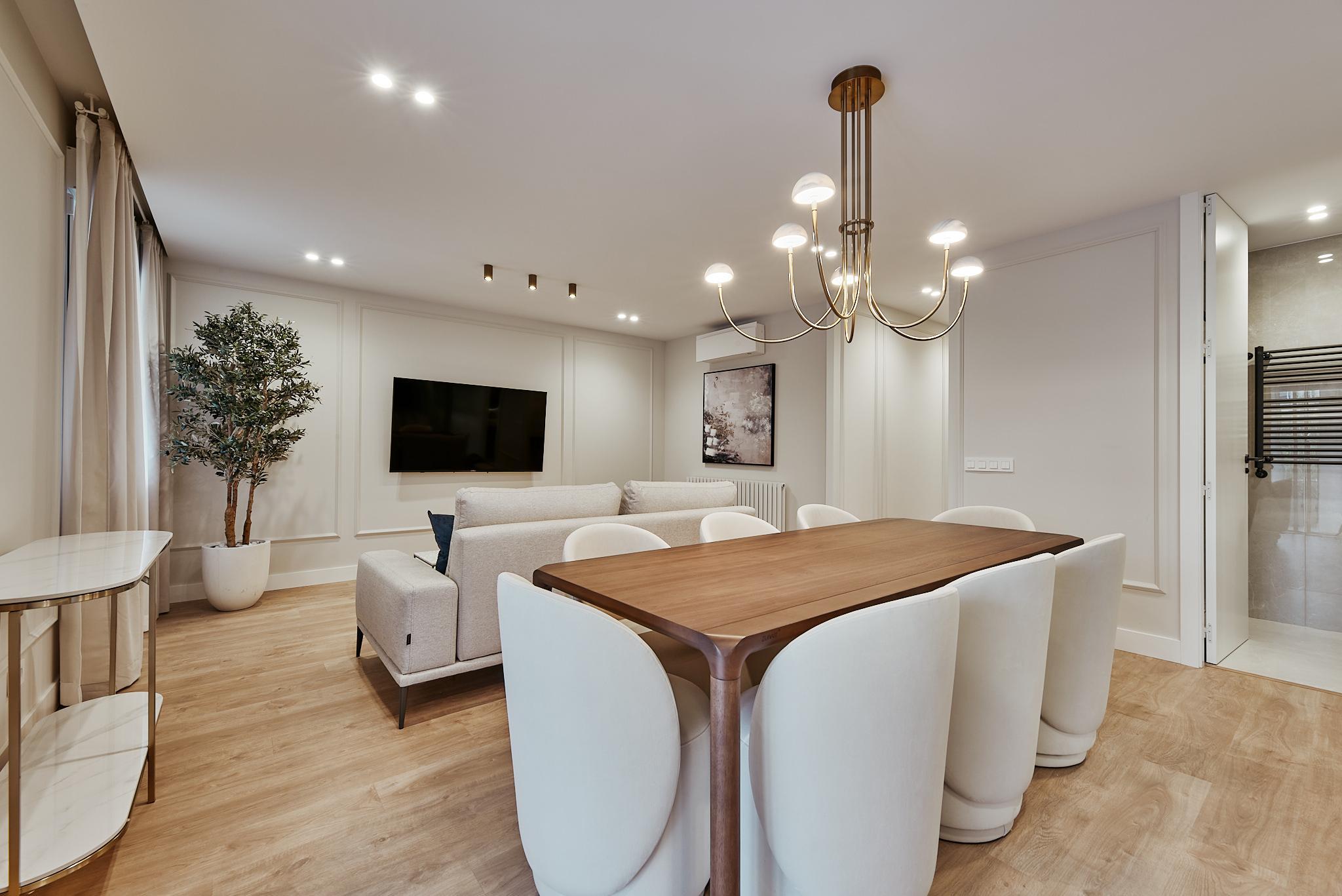 Imagen 10 Piso en venta en Madrid / Esquina con Calle Juan Bravo