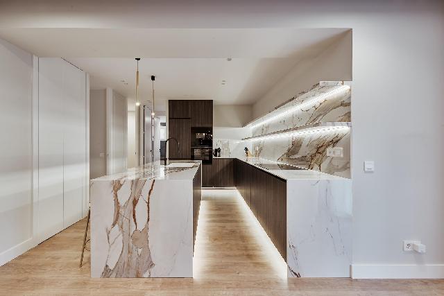 Imagen 13 Inmueble 300681 - Piso en venta en Madrid / Esquina con Calle Juan Bravo