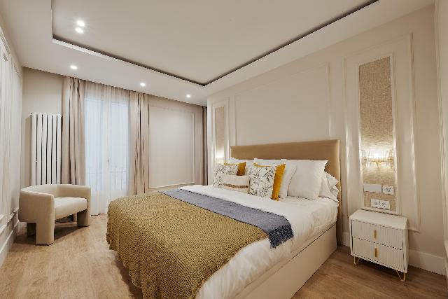 Imagen 8 Inmueble 300685 - Piso en venta en Madrid / Junto a la estación de metro Velázquez.