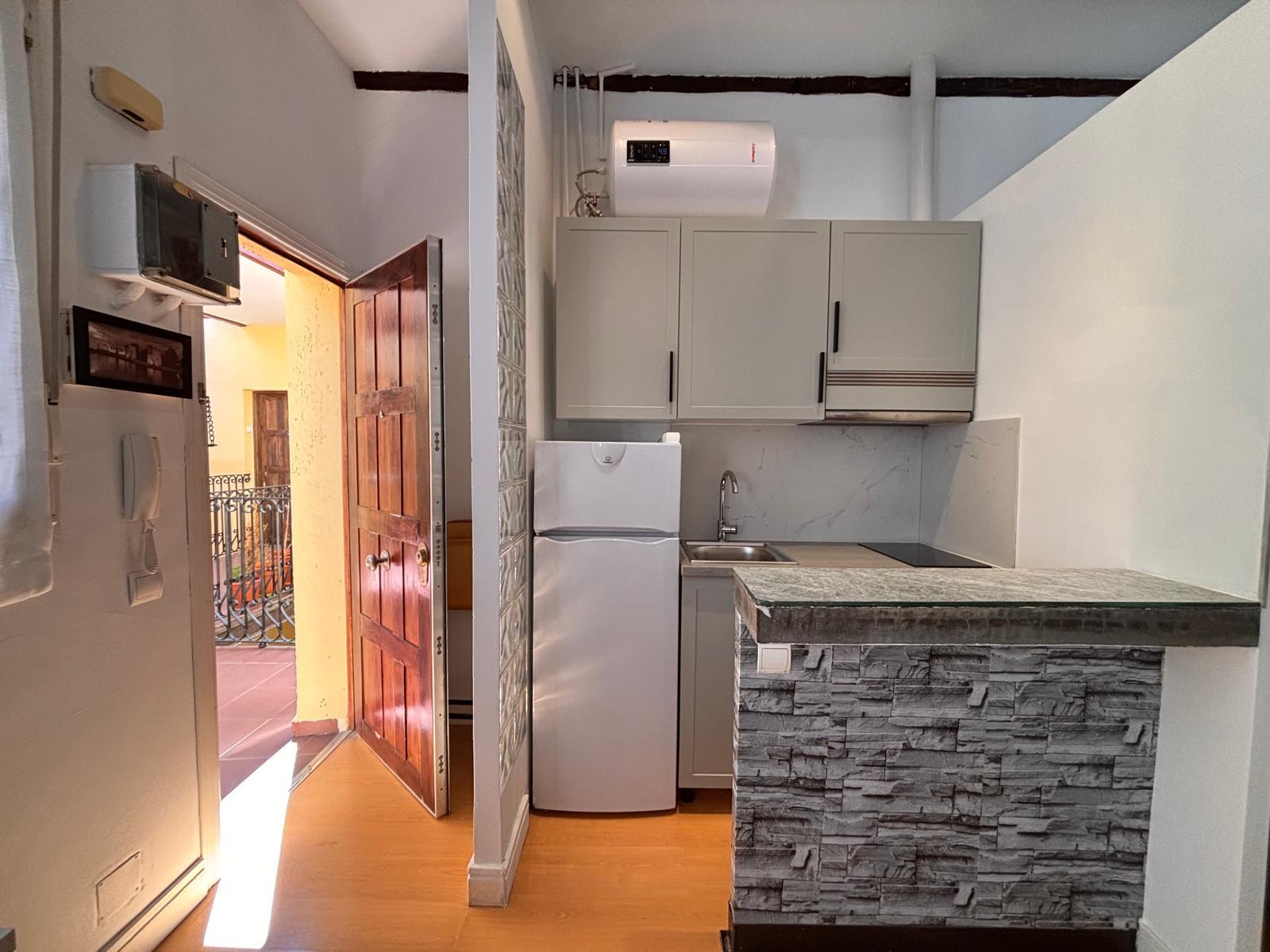 Imagen 5 Estudio en alquiler en Madrid / Ubicación privilegiada en Salamanca, zona Goya  