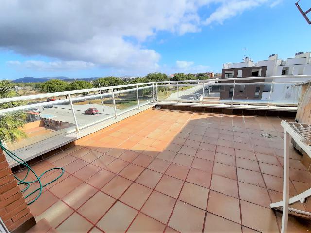 Imagen 13 Inmueble 261561 - Casa Adosada en venta en Cubelles / Casa adosada esquinera  2ª linea en la Mota   