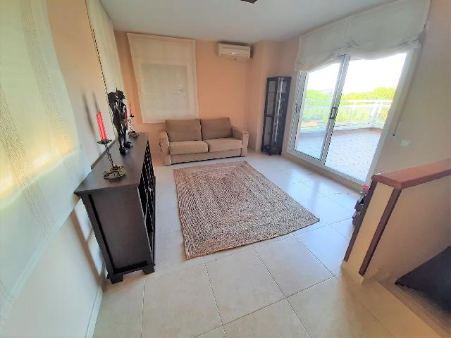 Imagen 26 Inmueble 261561 - Casa Adosada en venta en Cubelles / Casa adosada esquinera  2ª linea en la Mota   