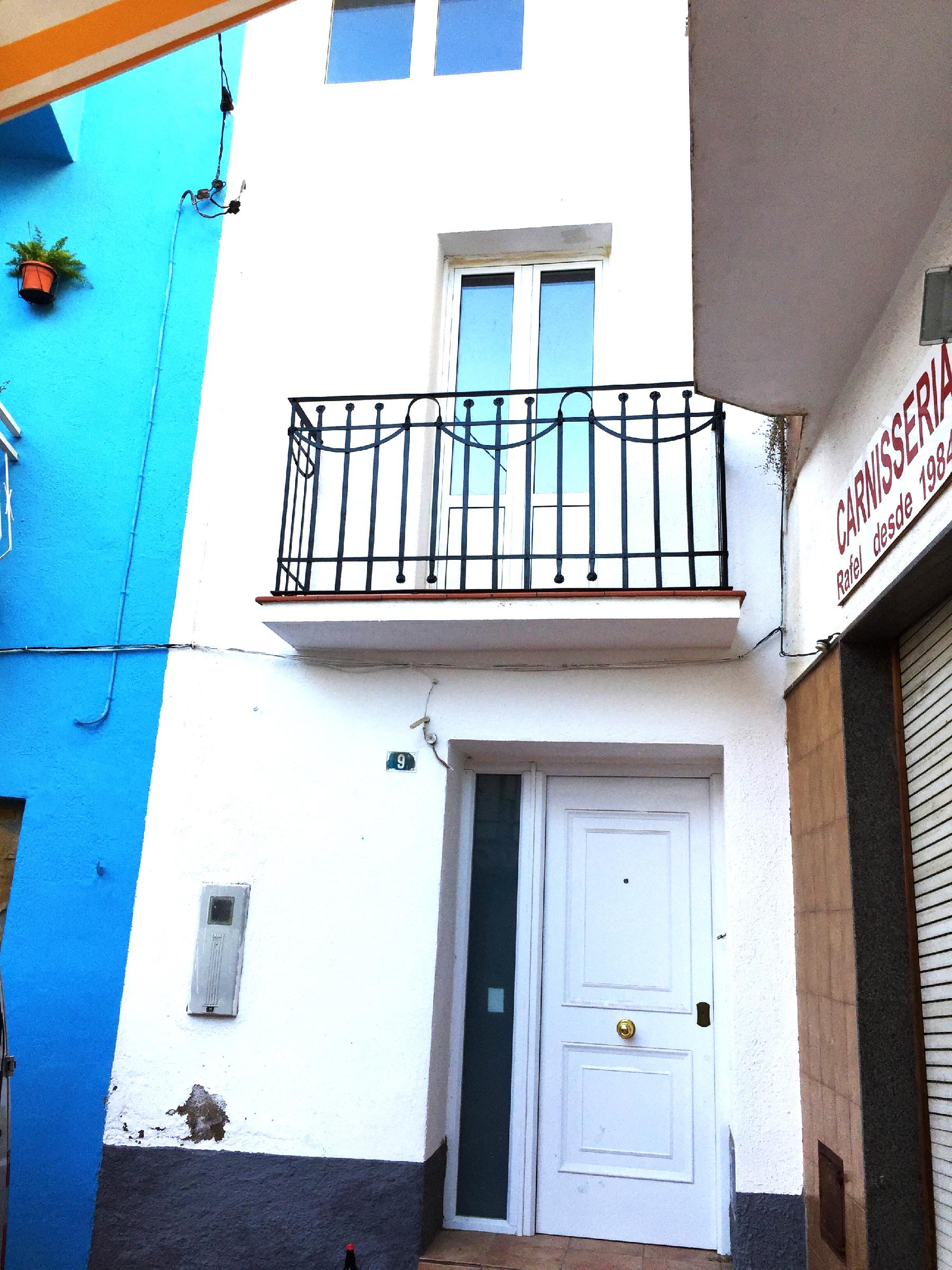 Imagen 4 Casa Pareada en venta en Salomó / Centro de la población 