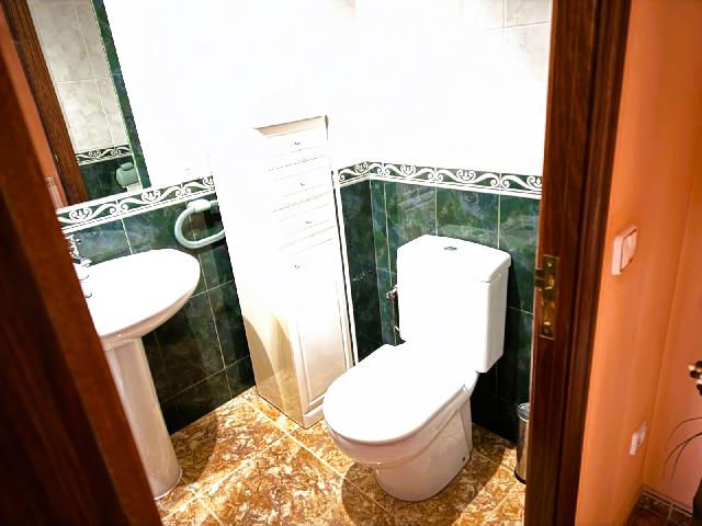 Imagen 12 Inmueble 285053 - Casa Adosada en venta en Cubelles / Centro, cerca de todos los servicios.