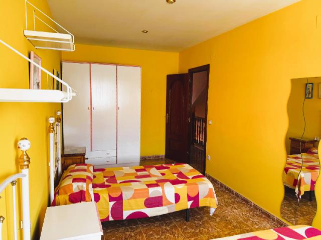 Imagen 22 Inmueble 285053 - Casa Adosada en venta en Cubelles / Centro, cerca de todos los servicios.