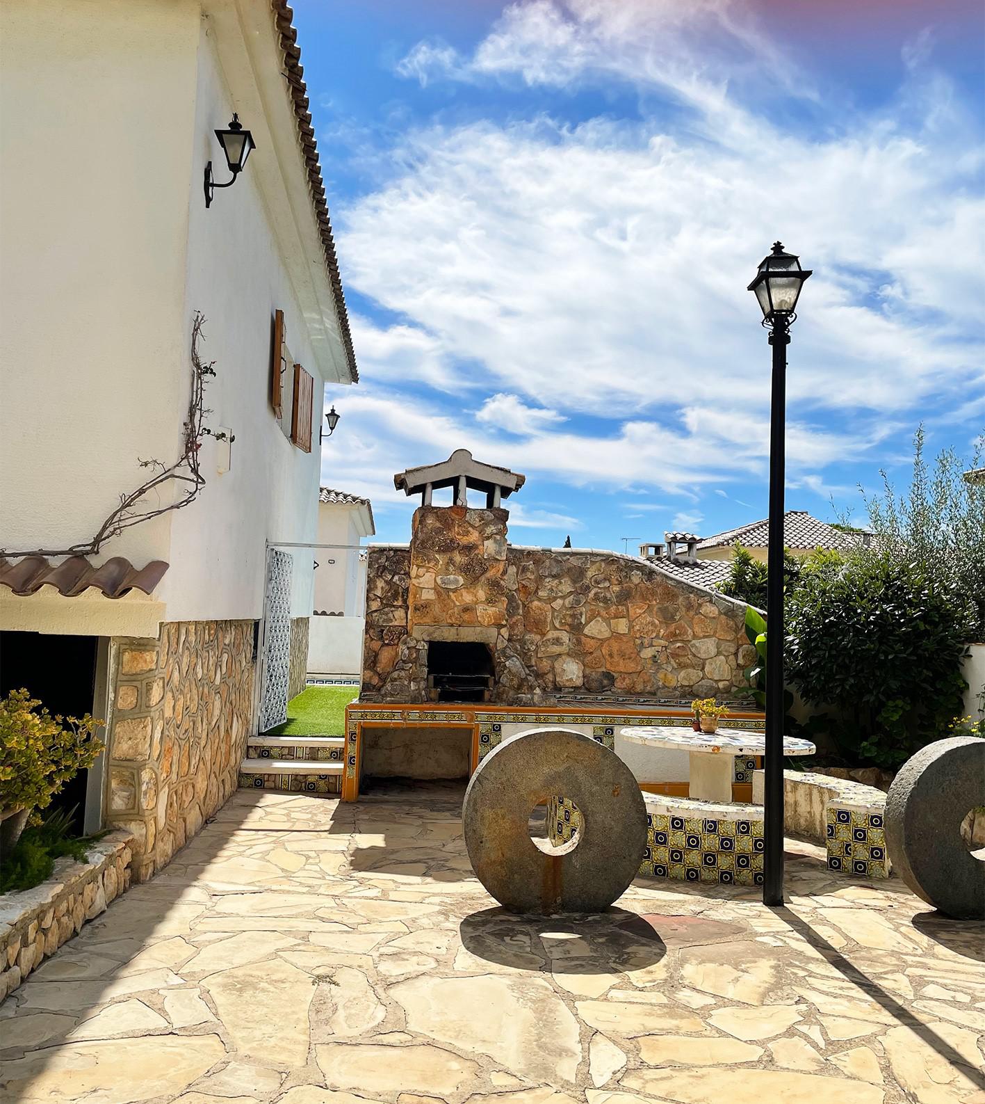 Imagen 30 Casa Aislada en venta en Vendrell El / Cerca de todos los servicios y playa 