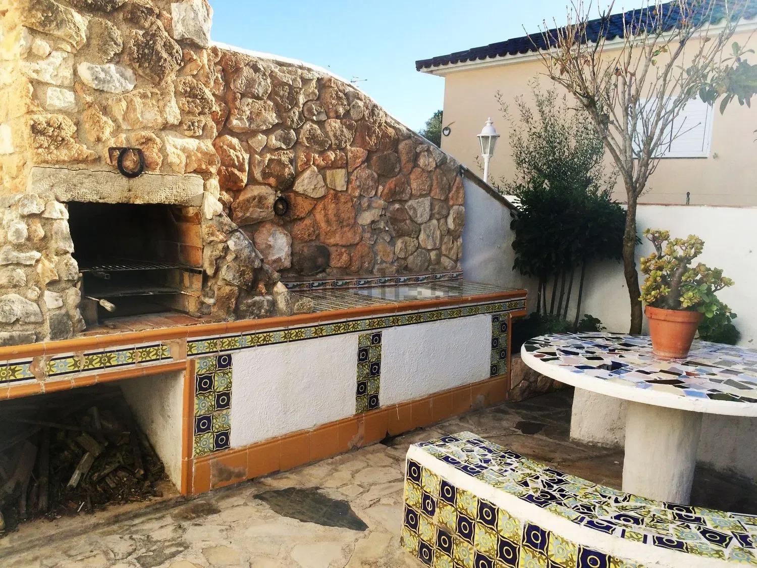 Imagen 31 Casa Aislada en venta en Vendrell El / Cerca de todos los servicios y playa 