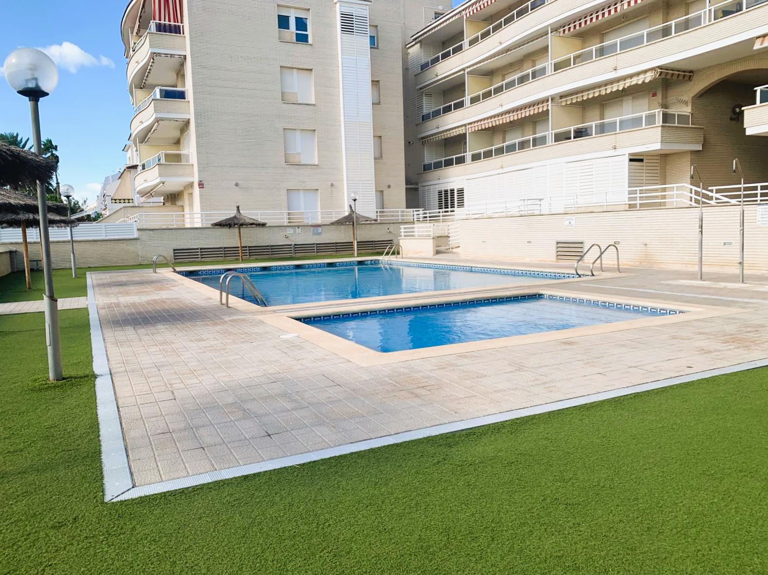 Imagen 8 Piso en venta en Cunit / Piso en 1ª linea de mar con excelentes vistas.