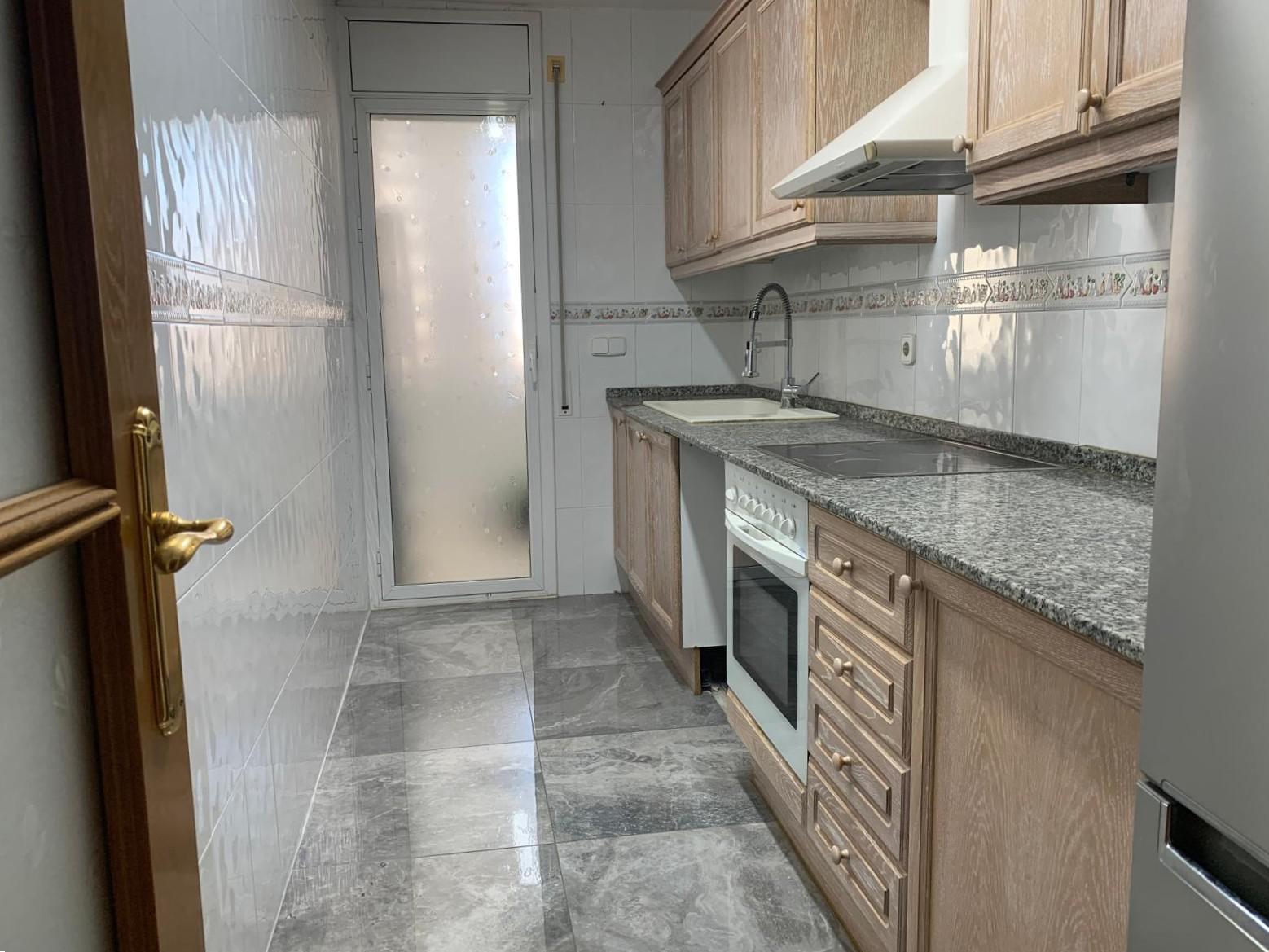 Imagen 7 Piso en venta en Cunit / Piso en 1ª linea de mar con excelentes vistas.