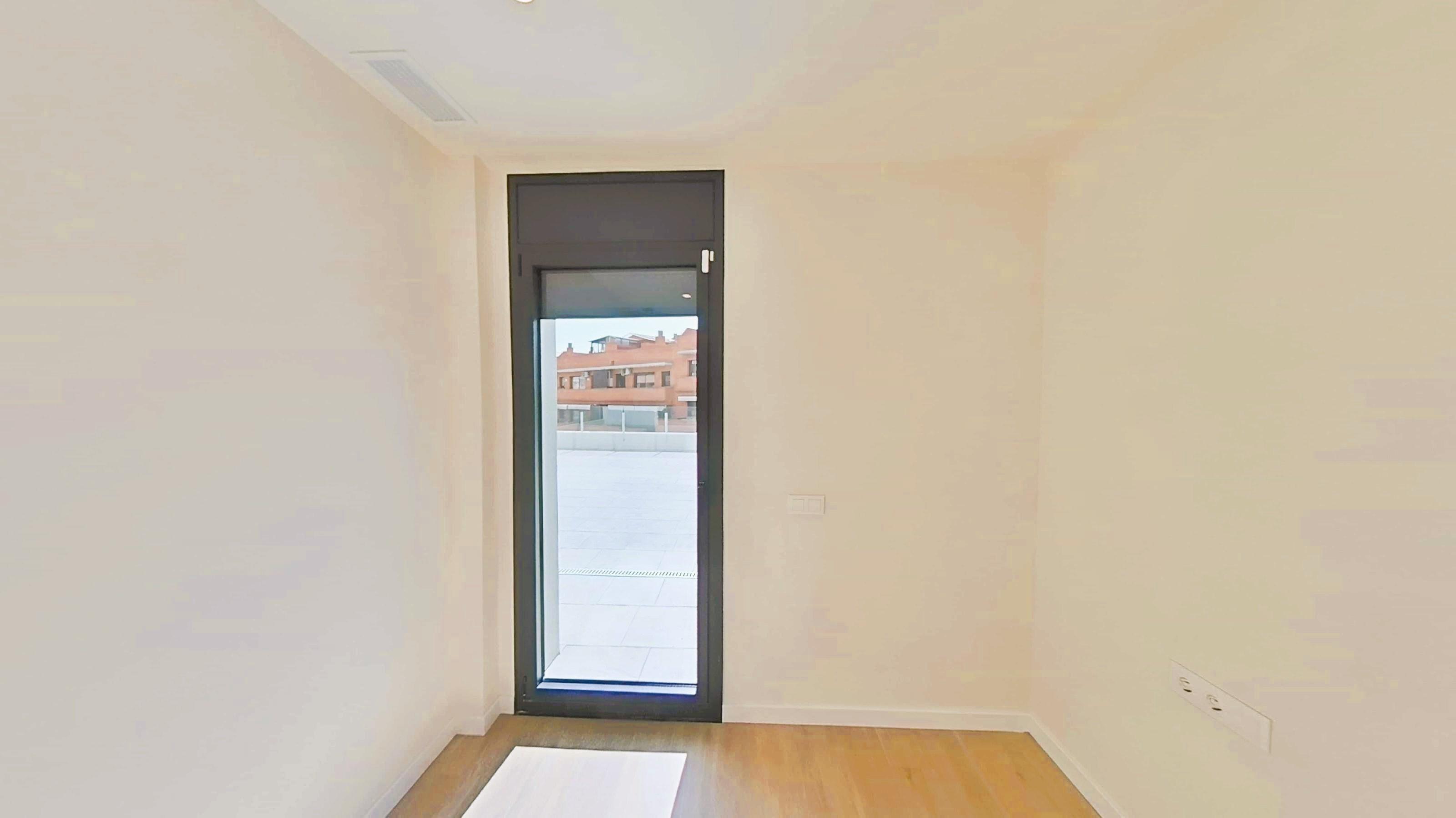 Imagen 15 Planta Baja en venta en Cubelles / Junto al centro y a escasos minutos de la playa.