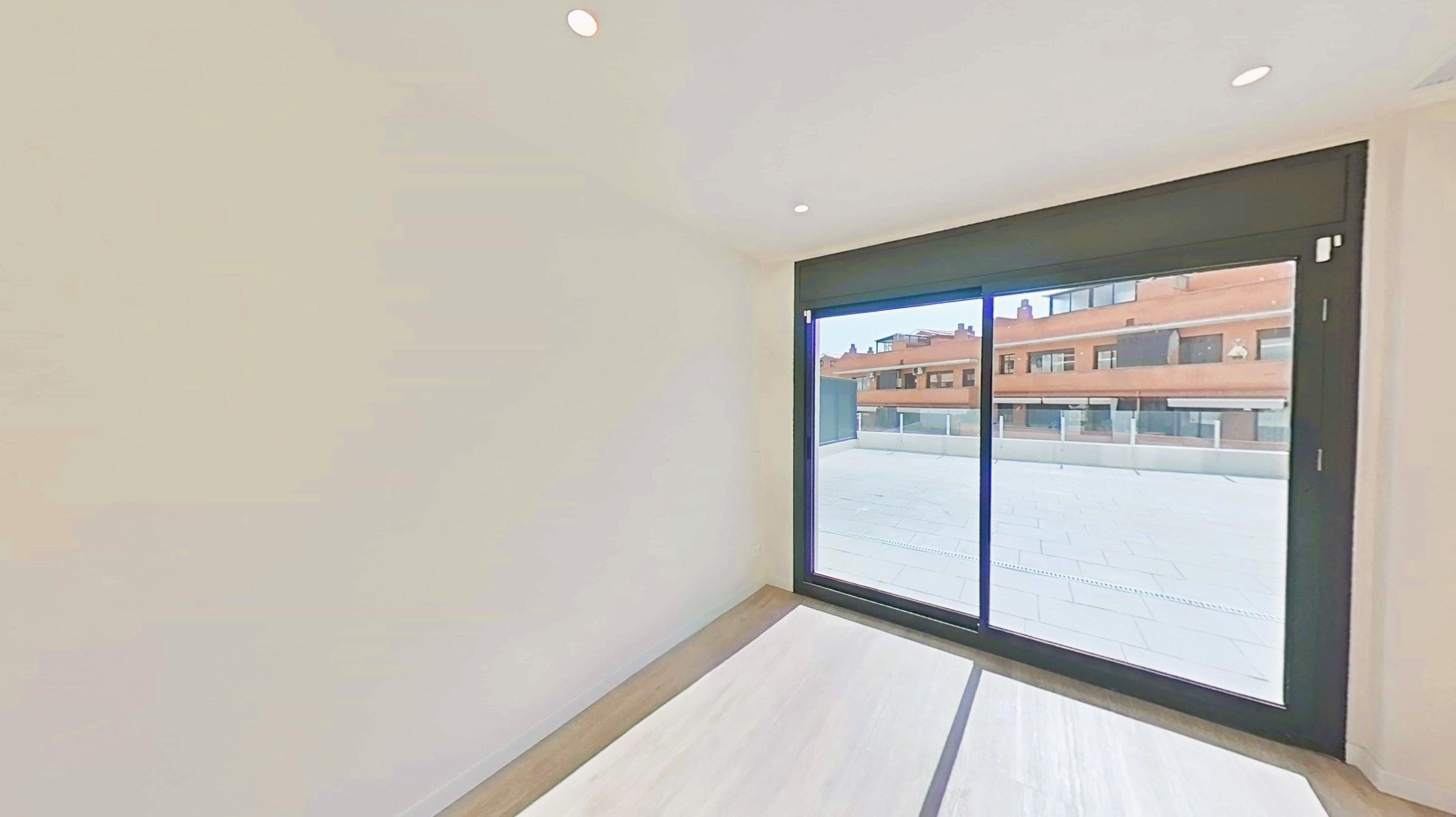 Imagen 17 Planta Baja en venta en Cubelles / Junto al centro y a escasos minutos de la playa.