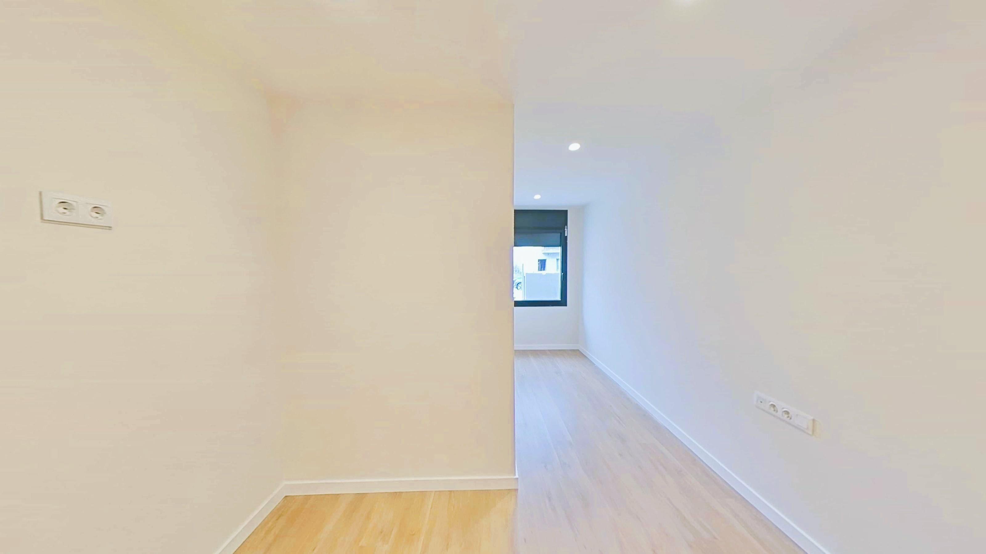 Imagen 22 Planta Baja en venta en Cubelles / Junto al centro y a escasos minutos de la playa.