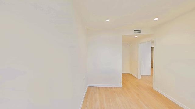 Imagen 6 Inmueble 298499 - Planta Baja en venta en Cubelles / Junto al centro y a escasos minutos de la playa.