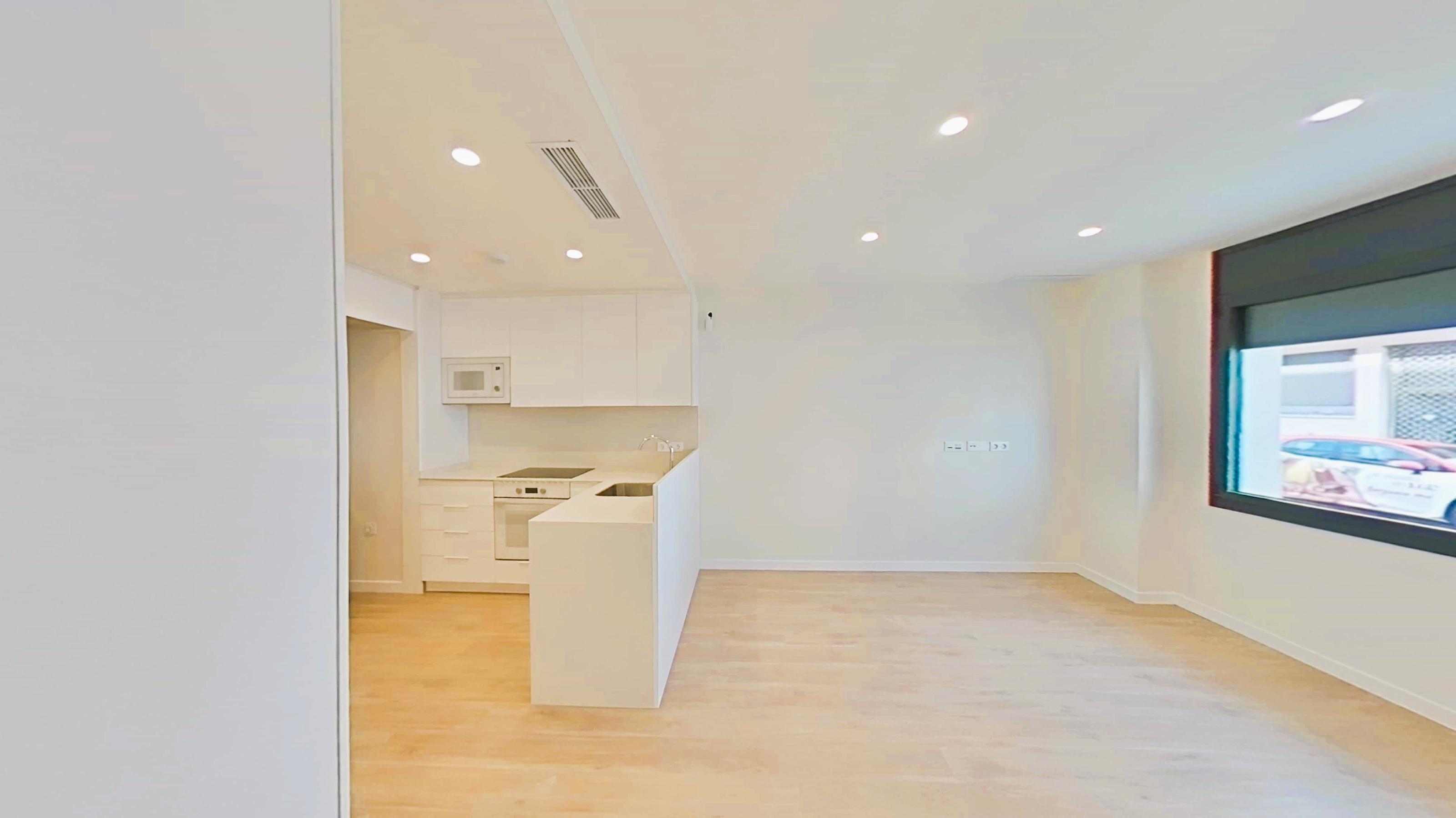 Imagen 15 Planta Baja en venta en Cubelles / Junto al centro y a escasos minutos de la playa.