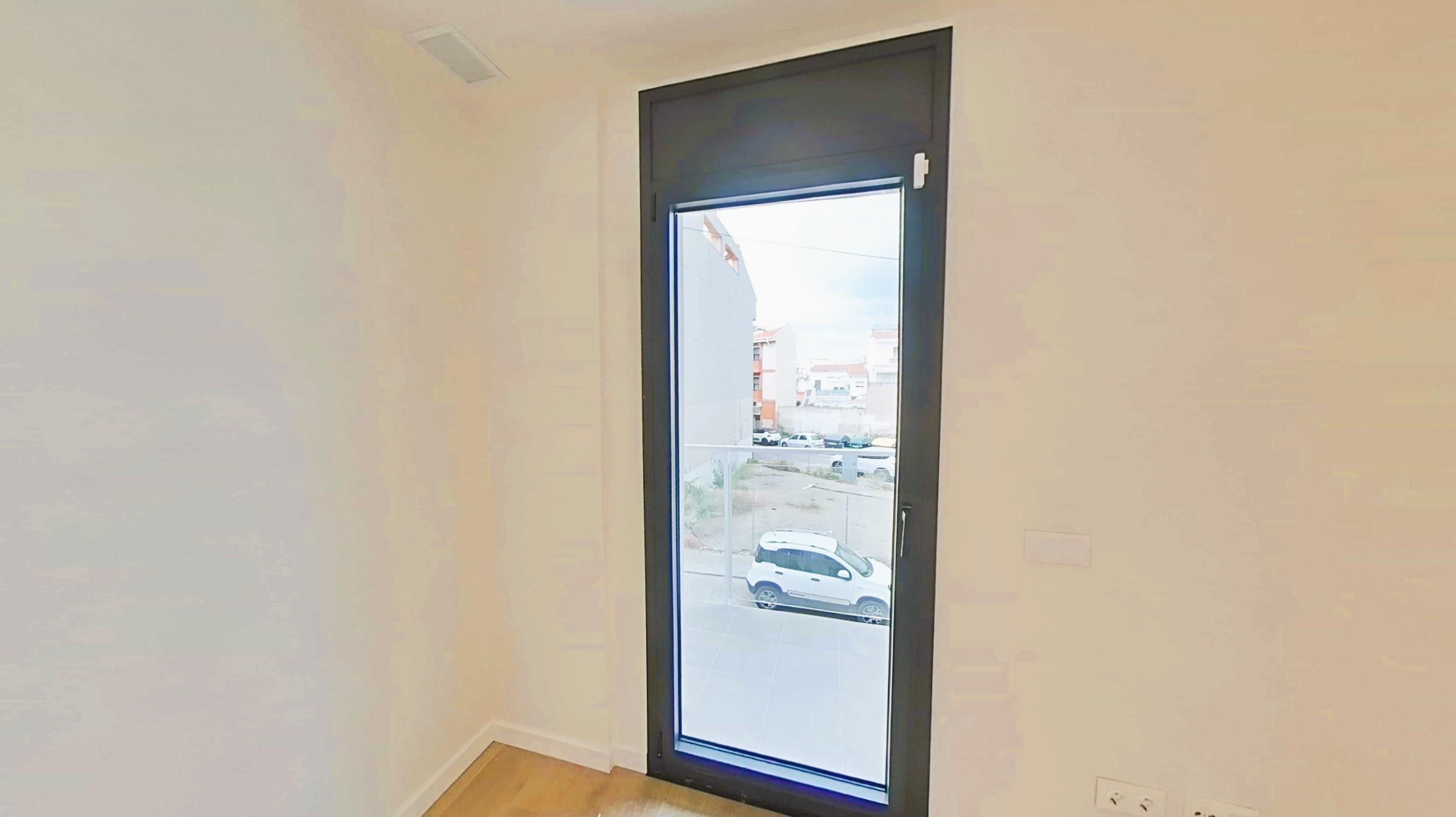 Imagen 16 Piso en venta en Cubelles / Junto al centro y a escasos minutos de la playa.