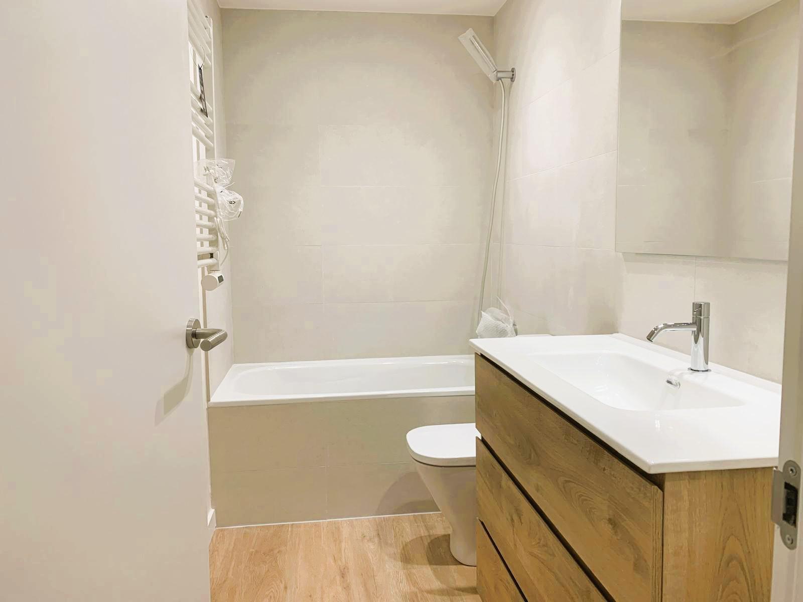 Imagen 44 Ático en venta en Cubelles / Junto al centro y a escasos minutos de la playa.