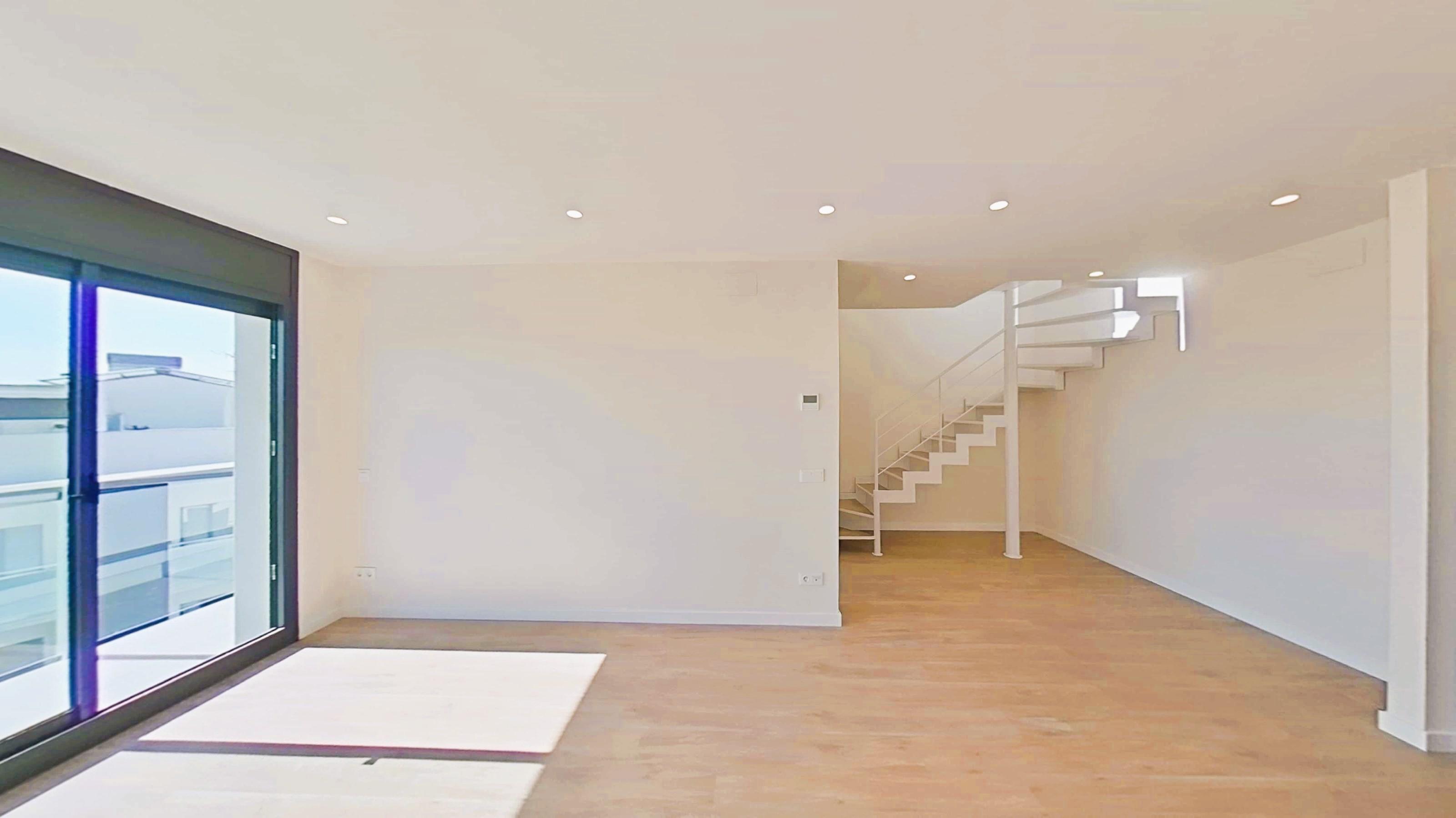 Imagen 10 Ático en venta en Cubelles / Junto al centro y a escasos minutos de la playa.