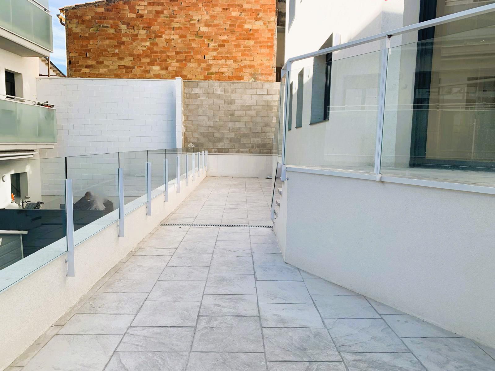 Imagen 6 Planta Baja en venta en Cubelles / Junto al centro y a escasos minutos de la playa.