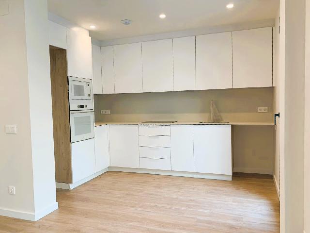 Imagen 4 Inmueble 298616 - Planta Baja en venta en Cubelles / Junto al centro y a escasos minutos de la playa.