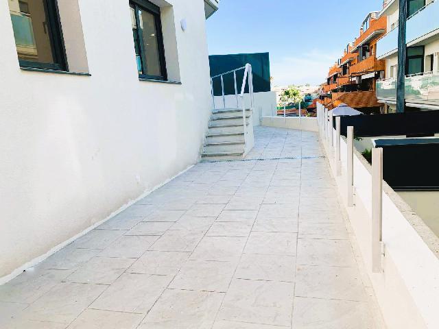 Imagen 1 Inmueble 298616 - Planta Baja en venta en Cubelles / Junto al centro y a escasos minutos de la playa.