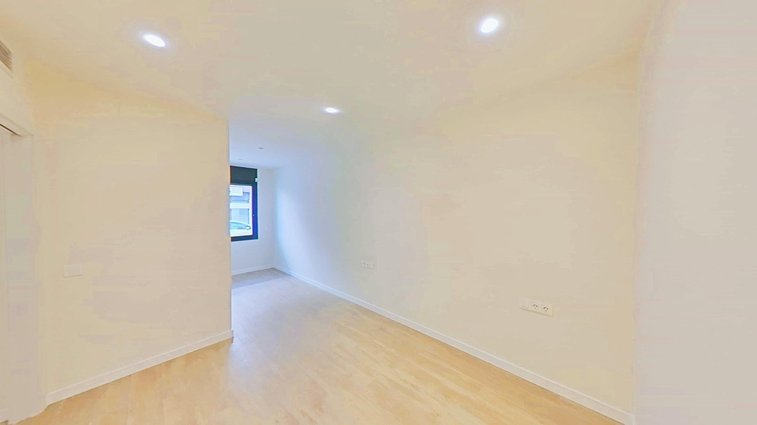 Imagen 10 Planta Baja en venta en Cubelles / Junto al centro y a escasos minutos de la playa.