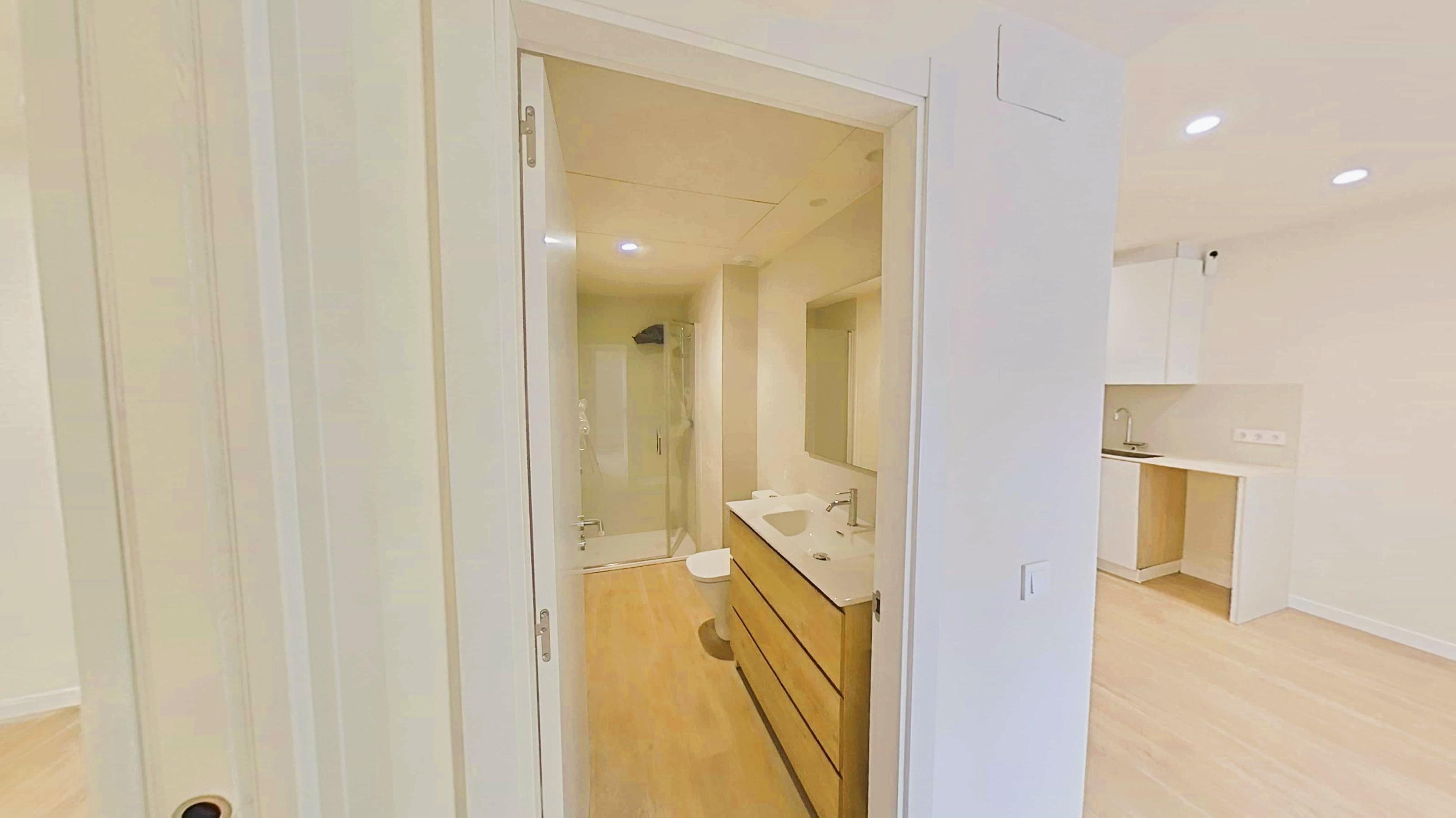 Imagen 16 Planta Baja en venta en Cubelles / Junto al centro y a escasos minutos de la playa.