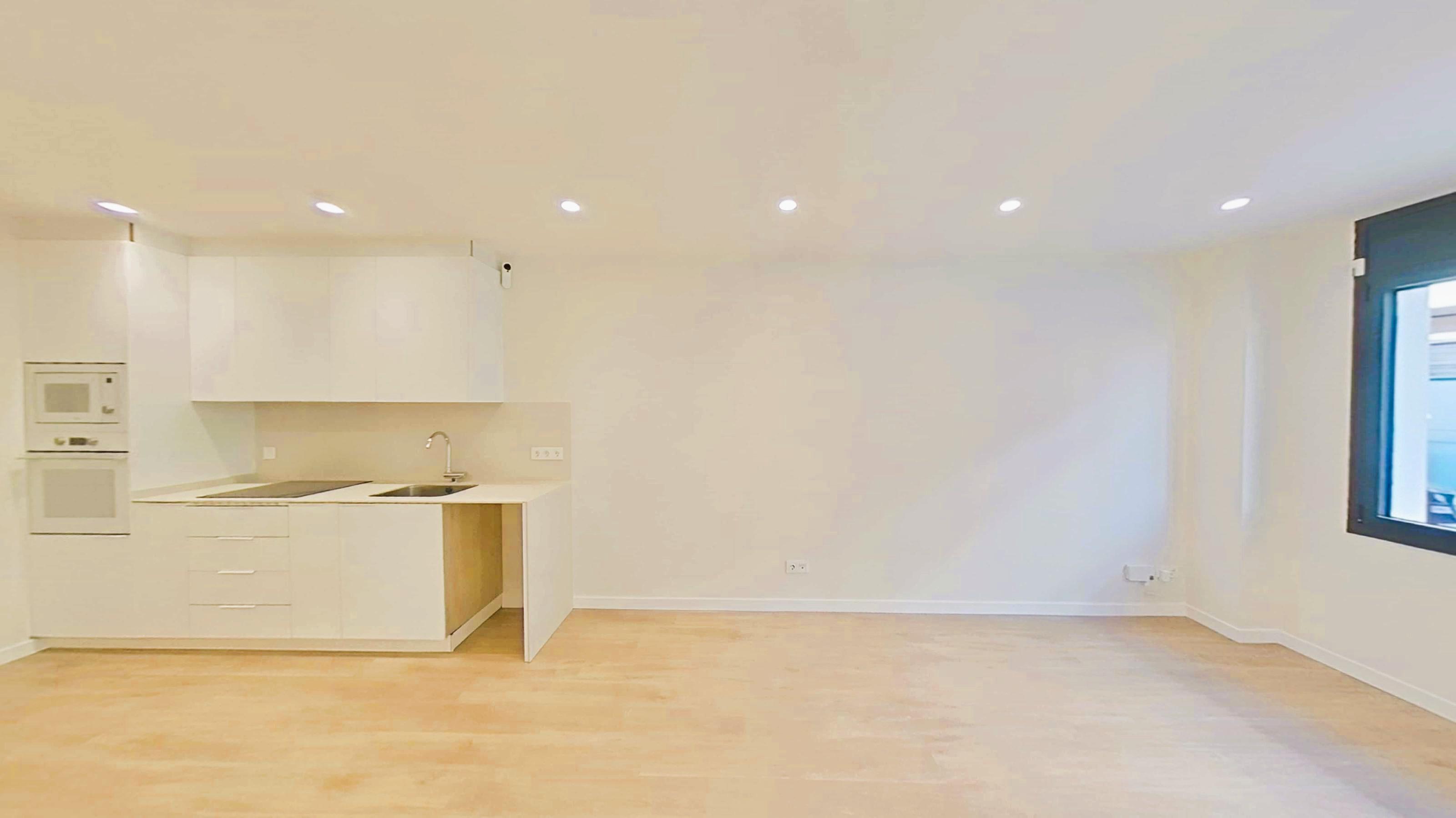 Imagen 4 Planta Baja en venta en Cubelles / Junto al centro y a escasos minutos de la playa.