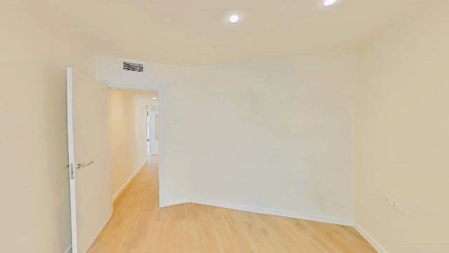 Imagen 16 Inmueble 298619 - Piso en venta en Cubelles / Junto al centro y a escasos minutos de la playa.