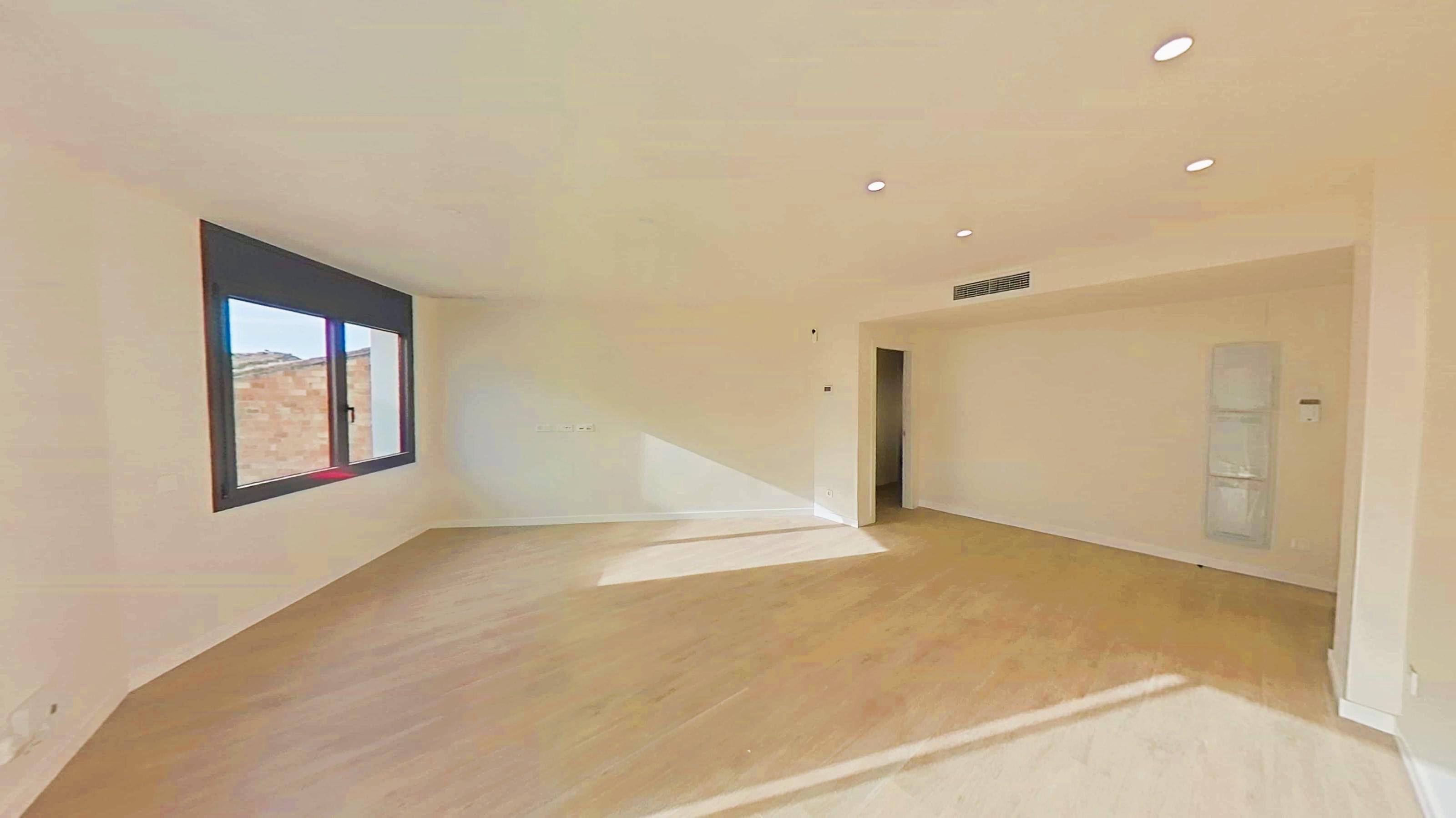 Imagen 5 Piso en venta en Cubelles / Junto al centro y a escasos minutos de la playa.