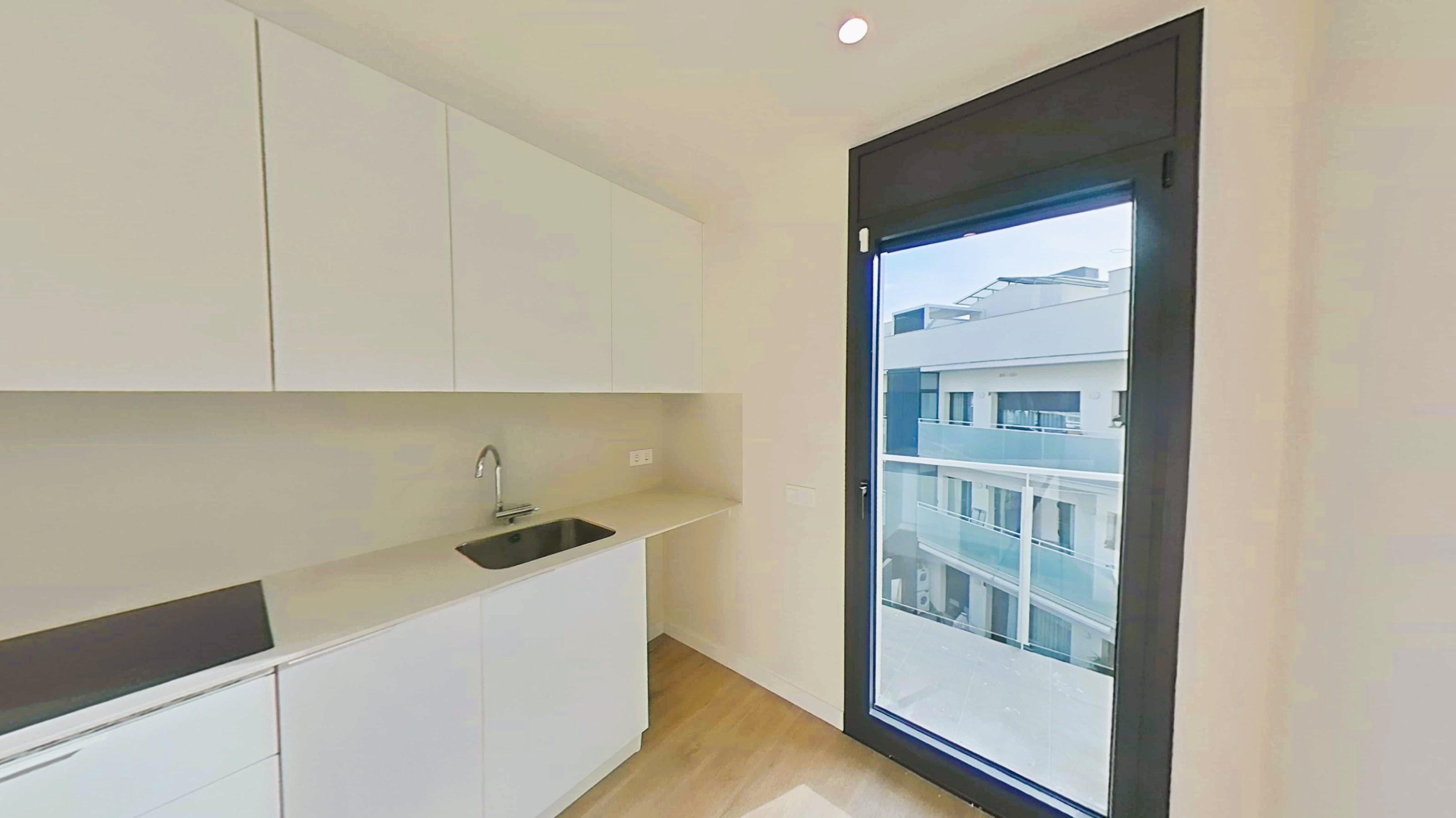 Imagen 10 Piso en venta en Cubelles / Junto al centro y a escasos minutos de la playa.