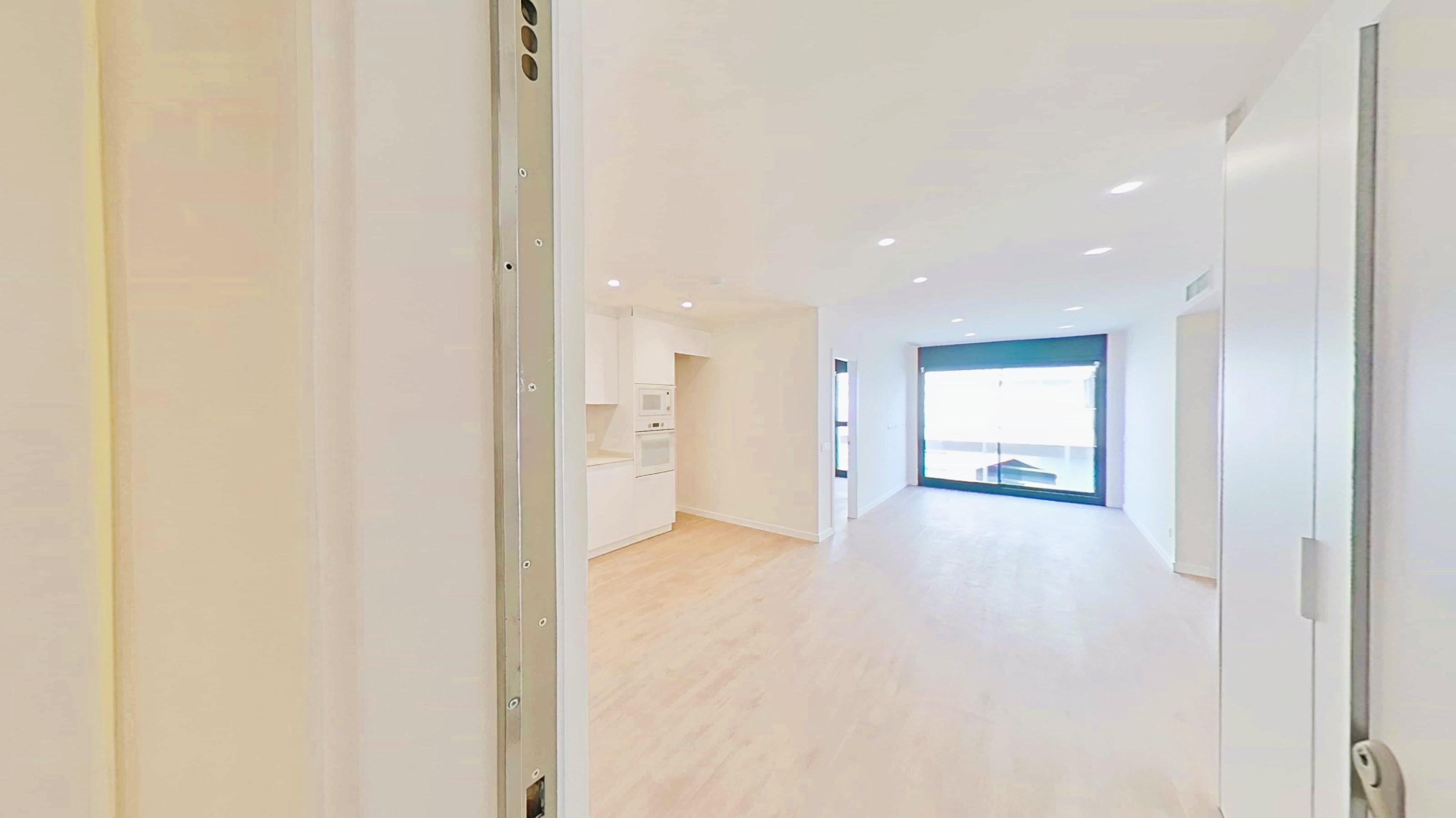 Imagen 2 Piso en venta en Cubelles / Junto al centro y a escasos minutos de la playa.