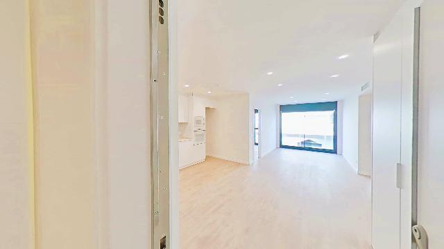 Imagen 2 Inmueble 298620 - Piso en venta en Cubelles / Junto al centro y a escasos minutos de la playa.