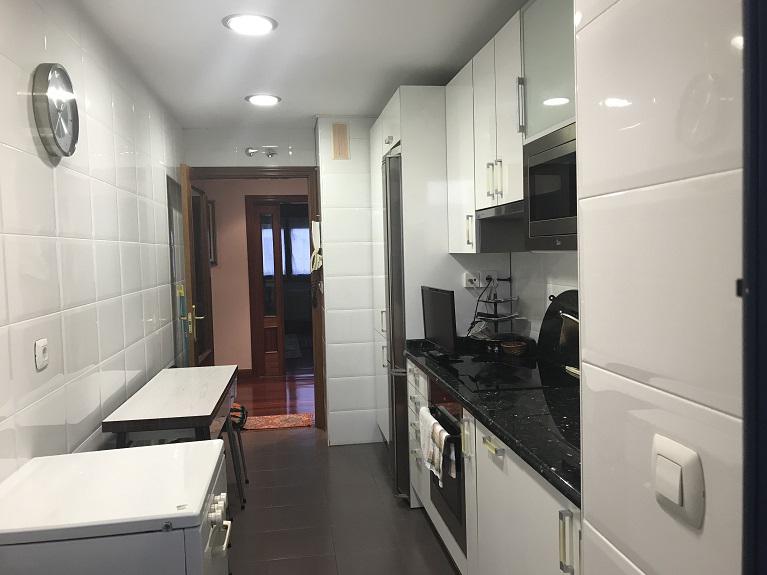 Imagen 8 Piso en venta en Barakaldo / Junto a la Herriko Plaza