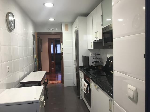 Imagen 8 Inmueble 218103 - Piso en venta en Barakaldo / Junto a la Herriko Plaza