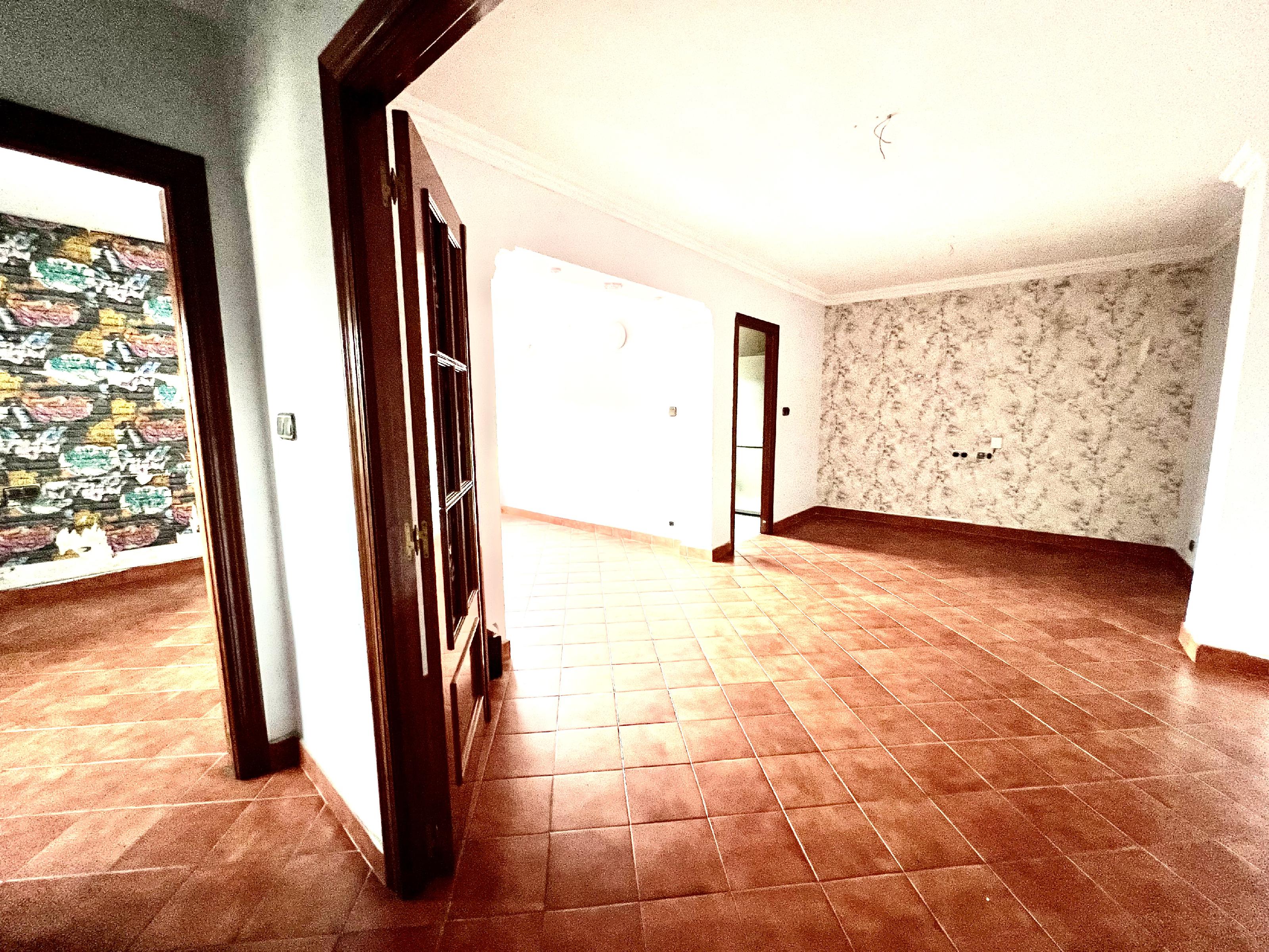 Imagen 4 Piso en venta en Etxebarri / Calle Valencia.