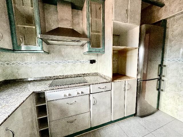 Imagen 13 Inmueble 288853 - Piso en venta en Etxebarri / Calle Valencia.