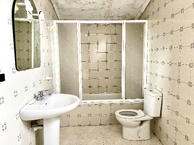 Imagen 23 Inmueble 288853 - Piso en venta en Etxebarri / Calle Valencia.