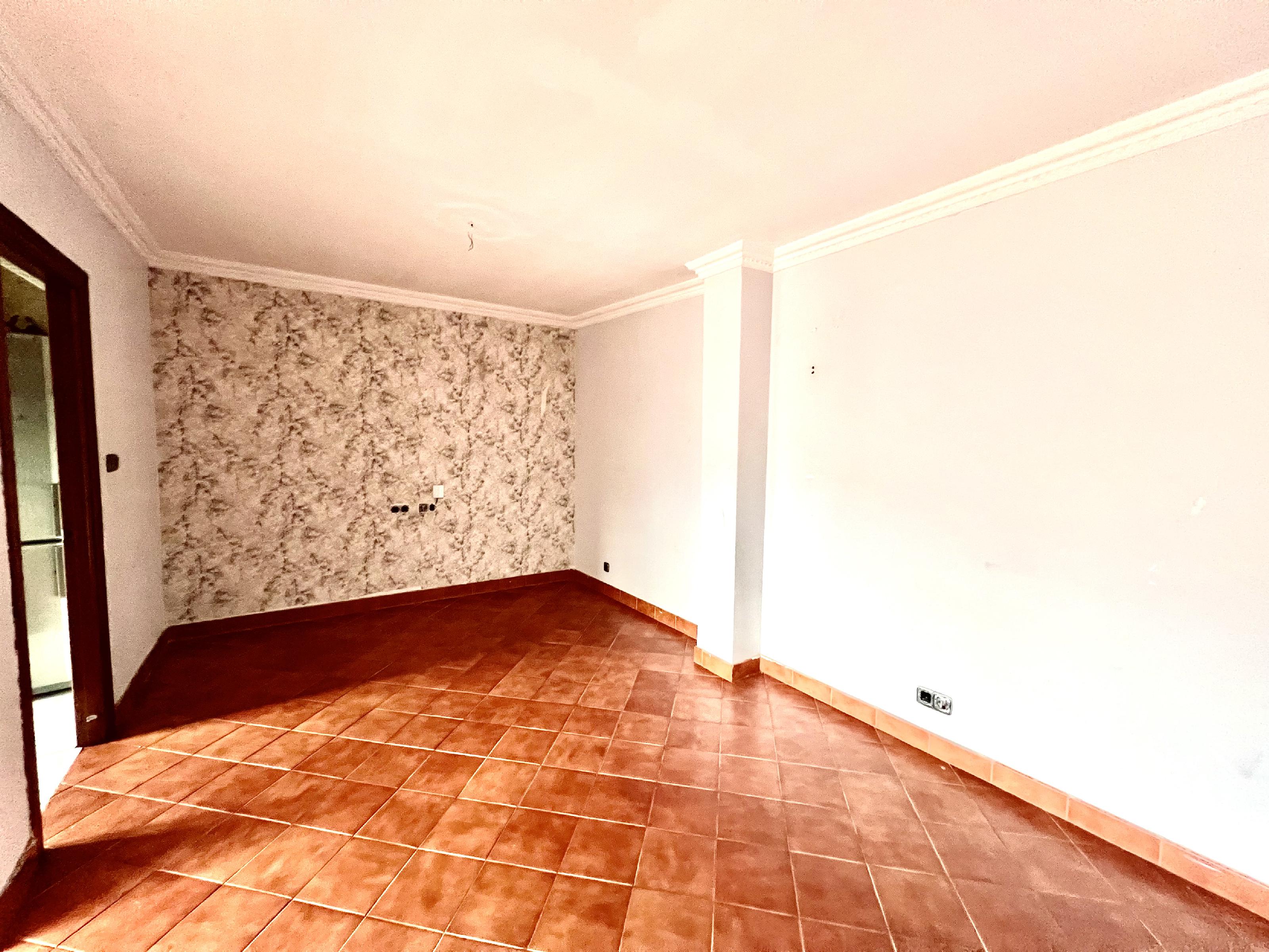 Imagen 11 Piso en venta en Etxebarri / Calle Valencia.