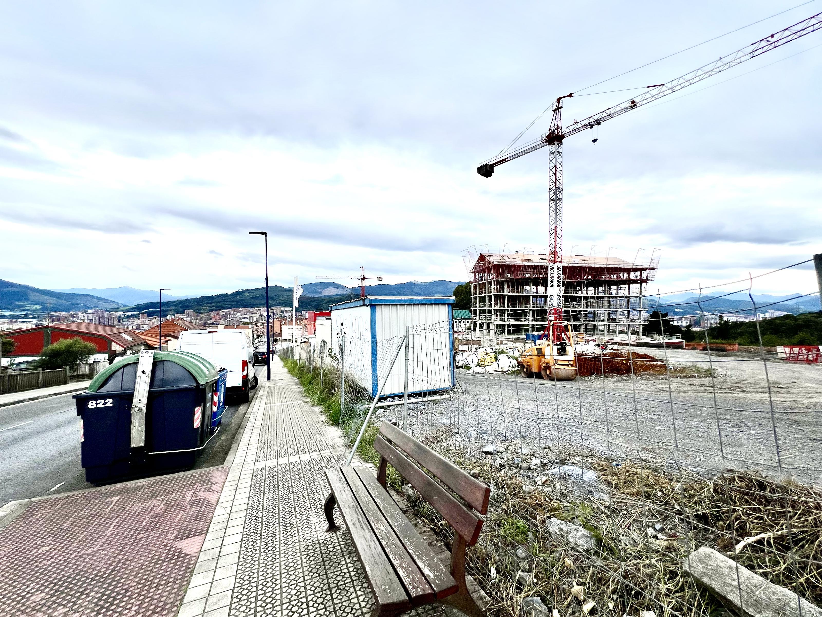 Imagen 38 Piso en venta en Etxebarri / Calle Valencia.