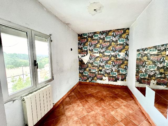 Imagen 20 Inmueble 288853 - Piso en venta en Etxebarri / Calle Valencia.